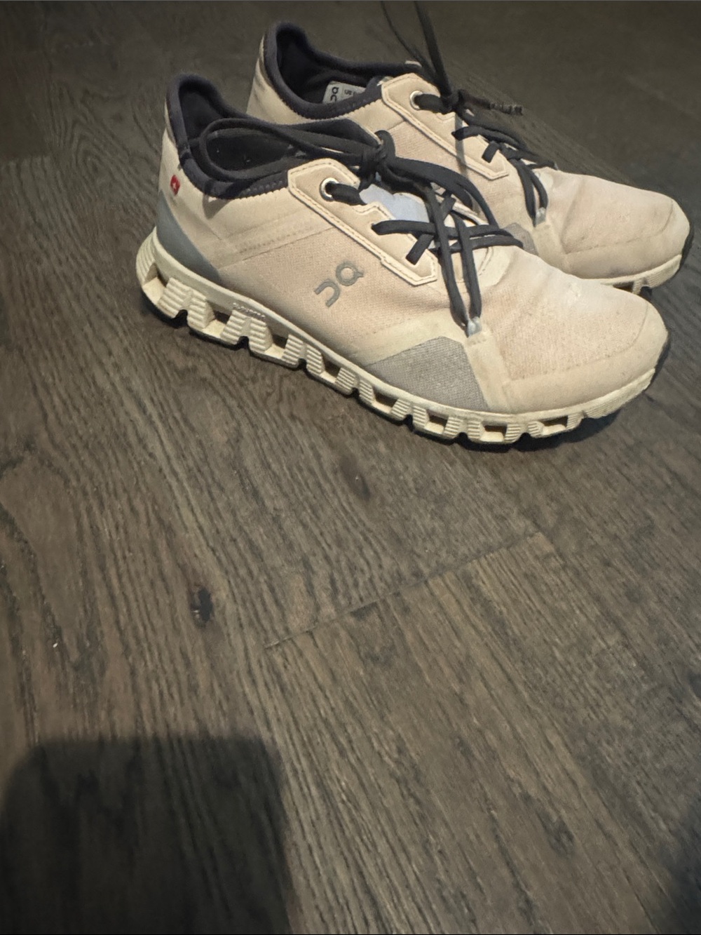 On Cloud Women’s Running Shoes